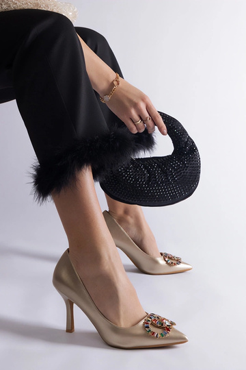 Goldene Pumps mit bunten...