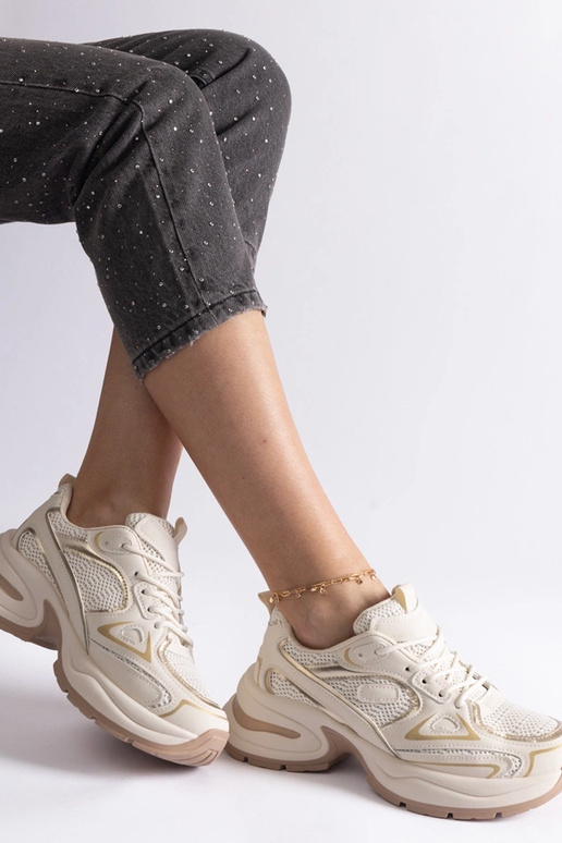 Beige Sneaker mit massiver Adom-Sohle