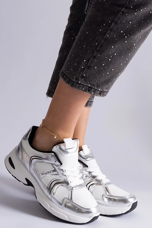 Weiße und silberne Sport-Sneakers Ena