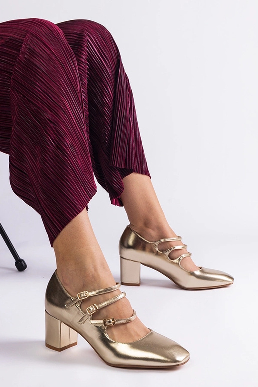 Goldene Pumps mit Blockabsatz und...