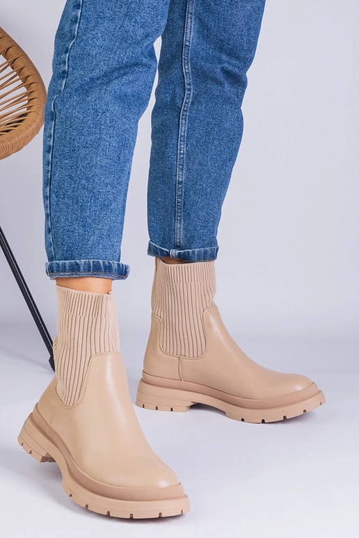 Braune Stiefeletten mit Obermaterial...