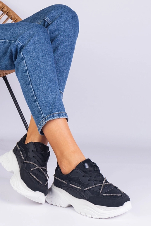 Schwarze Damen-Sneakers verziert mit...