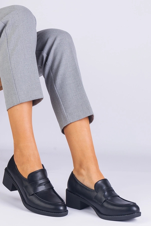 Schwarze Damenschuhe aus Ökoleder mit...