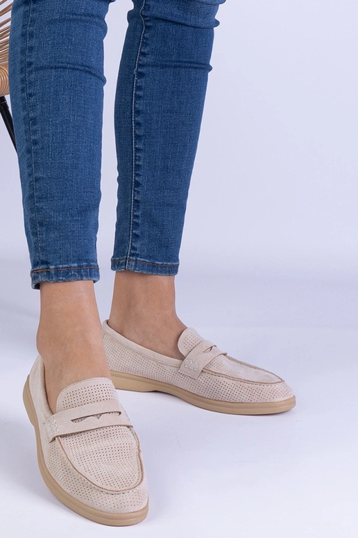 Beige klassische durchbrochene... Beige klassische durchbrochene...