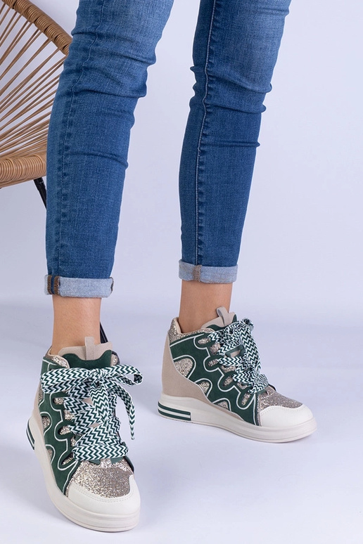 Grüne Sneaker mit dicken...