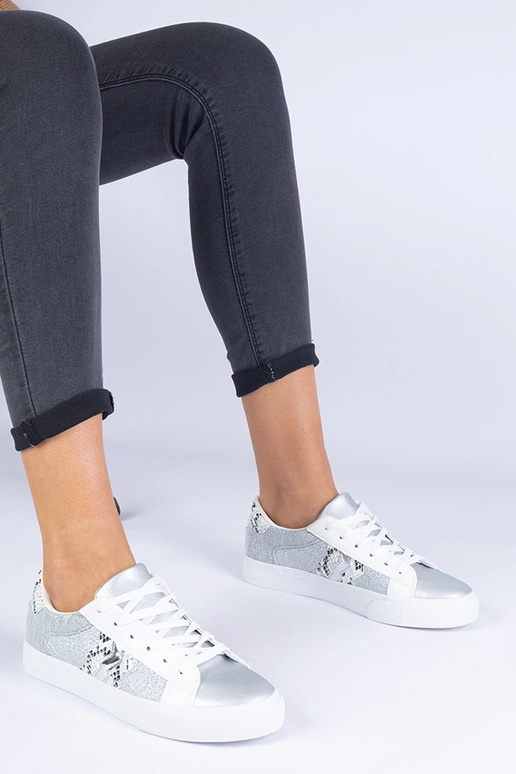 Silberne Damen-Sneaker mit Tiermotiv... Silberne Damen-Sneaker mit Tiermotiv...