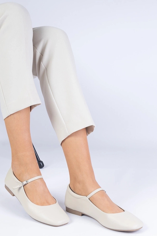 Beige klassische Ballerinas aus...