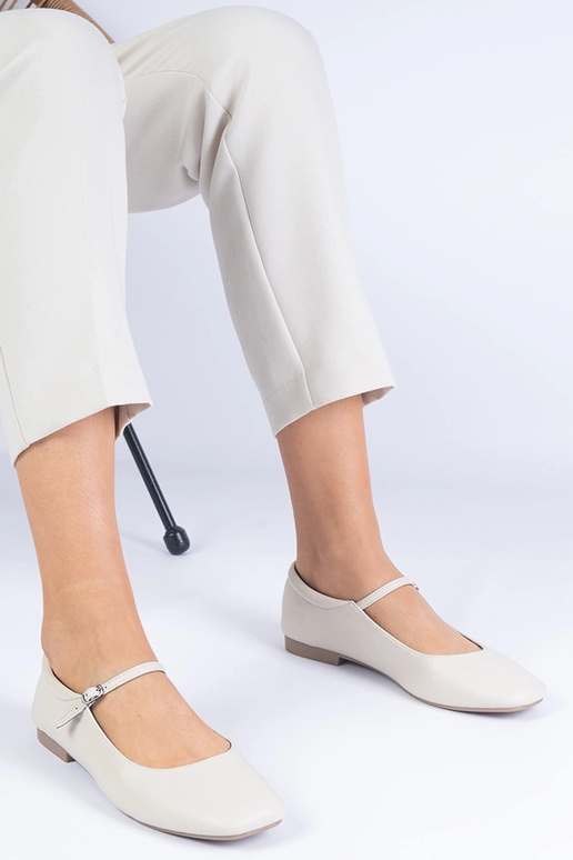 Beige klassische Ballerinas aus...