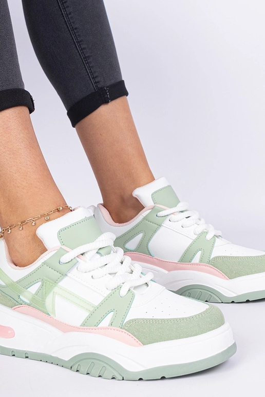 Grüne Sneakers mit dicken...