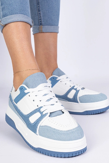 Blaue Damen-Sport-Sneakers...