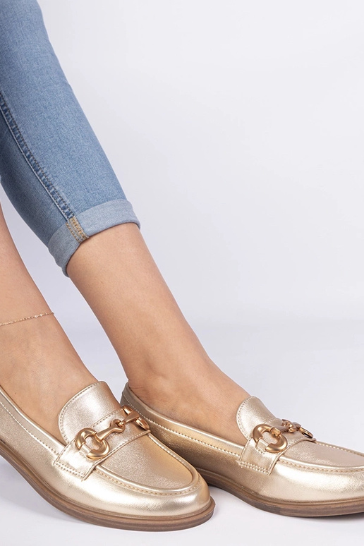 Goldene Damenmokassins mit goldener... Goldene Damenmokassins mit goldener...
