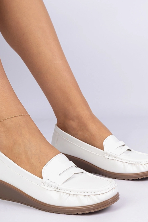 Weiße Mokassins für Damen mit...
