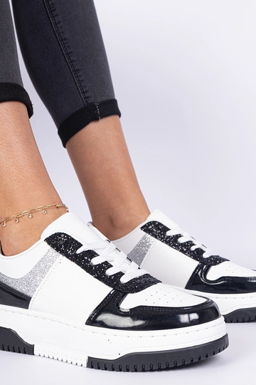 Schwarze Damensneaker auf dicker Sohle Dolla 2