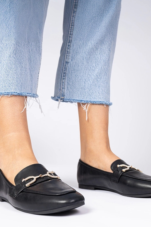 Schwarze elegante Mokassins mit... Schwarze elegante Mokassins mit...