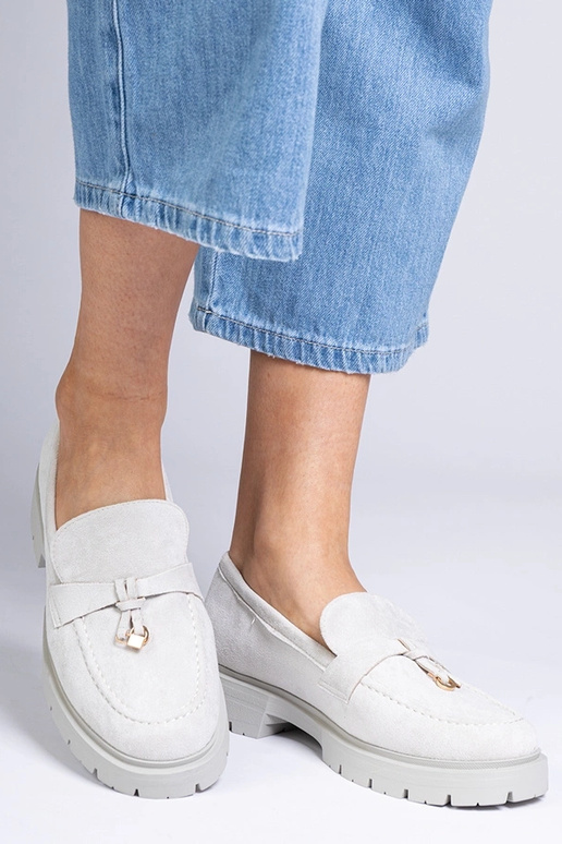 Graue elegante Mokassins aus Eko-Samt... Graue elegante Mokassins aus Eko-Samt...