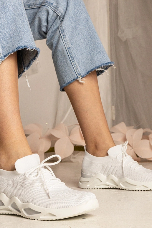 Weiße Sneakers mit Sockenstiefel Miyana