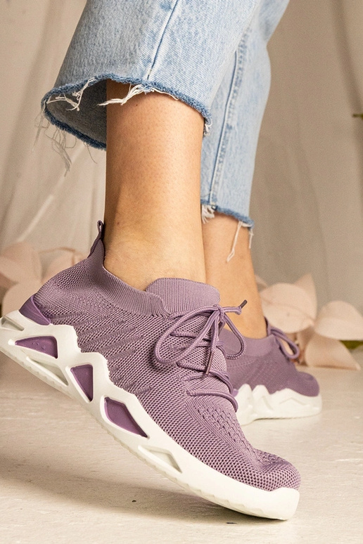 Violette Sneakers mit Sockenstiefel...