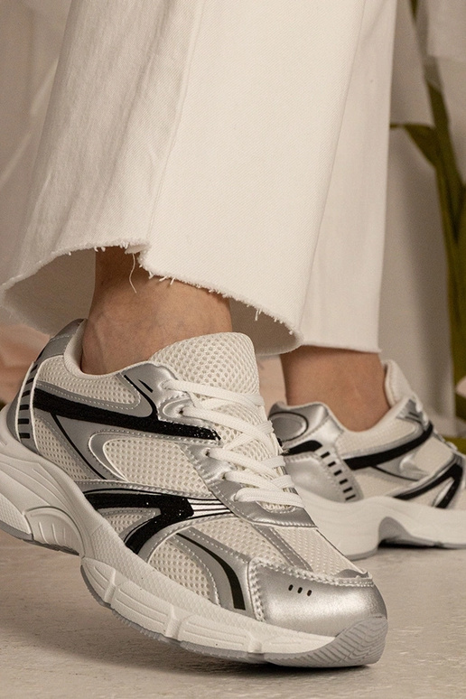 Silberne Damen Sneakers Sport mit... Silberne Damen Sneakers Sport mit...