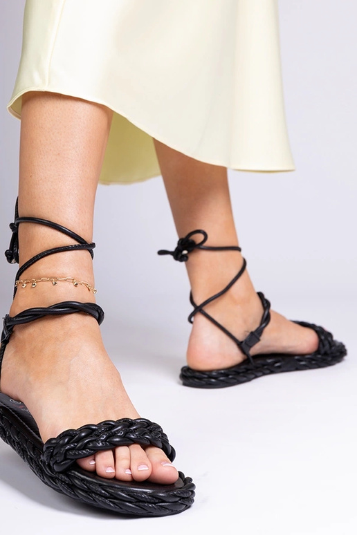 Schwarze geflochtene Damen Sandalen...
