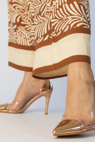 Schwarze Halbschuhe mit...