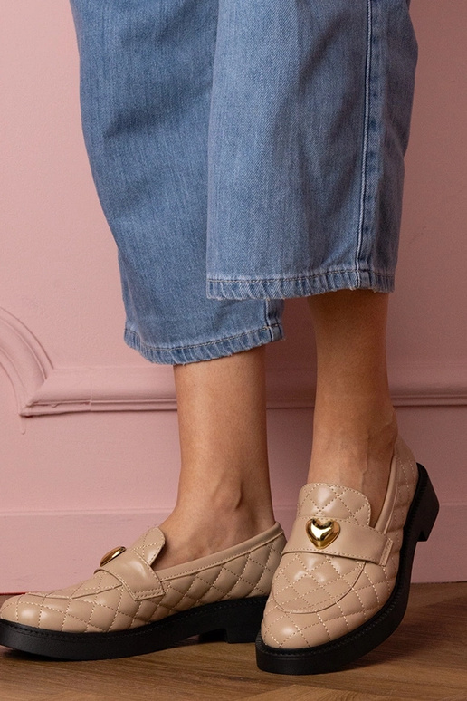 Sandfarbene Damen-Mokassins mit... Sandfarbene Damen-Mokassins mit...