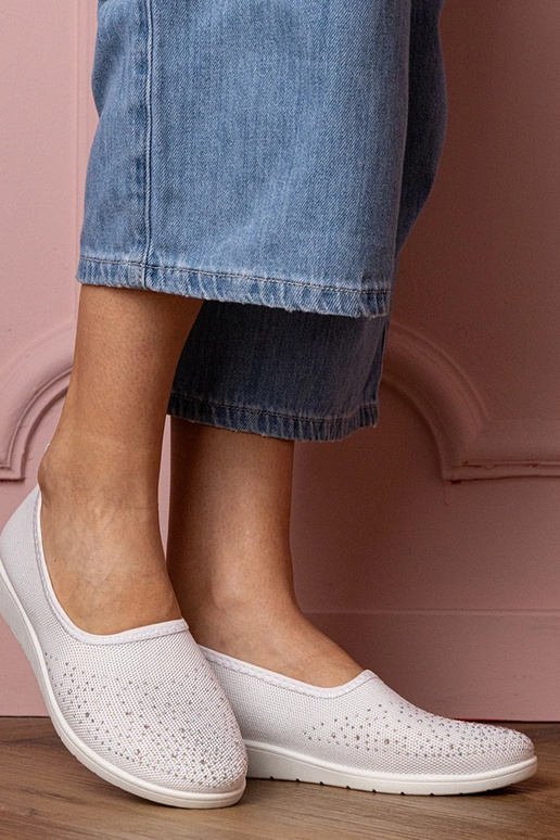 Weiße Damen-Sandalen mit Kristallen... Weiße Damen-Sandalen mit Kristallen...