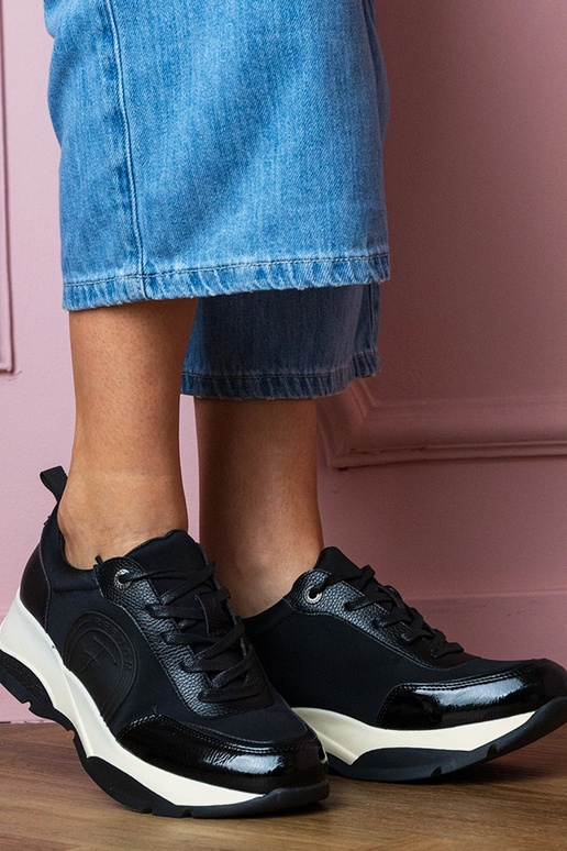 Schwarze Damen-Sportschuhe Wener