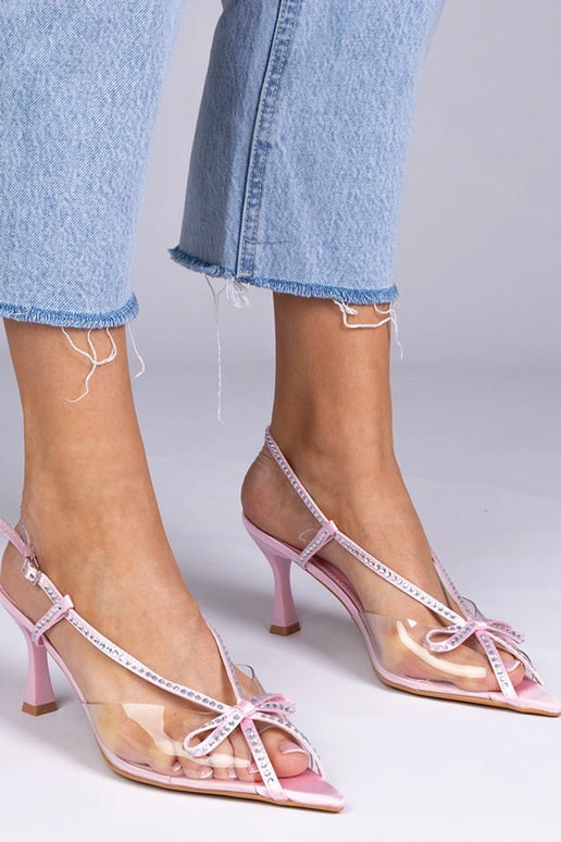 Rosa transparente Sandalen mit Absatz... Rosa transparente Sandalen mit Absatz...