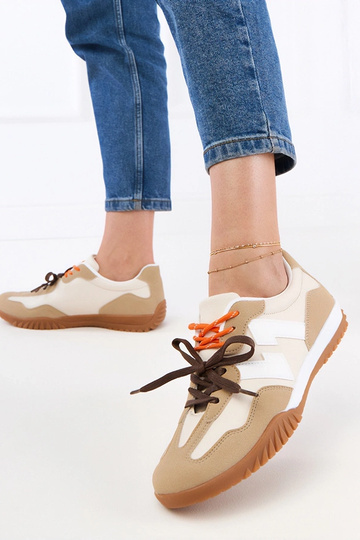 Sandfarbene Sportschuhe mit... 2