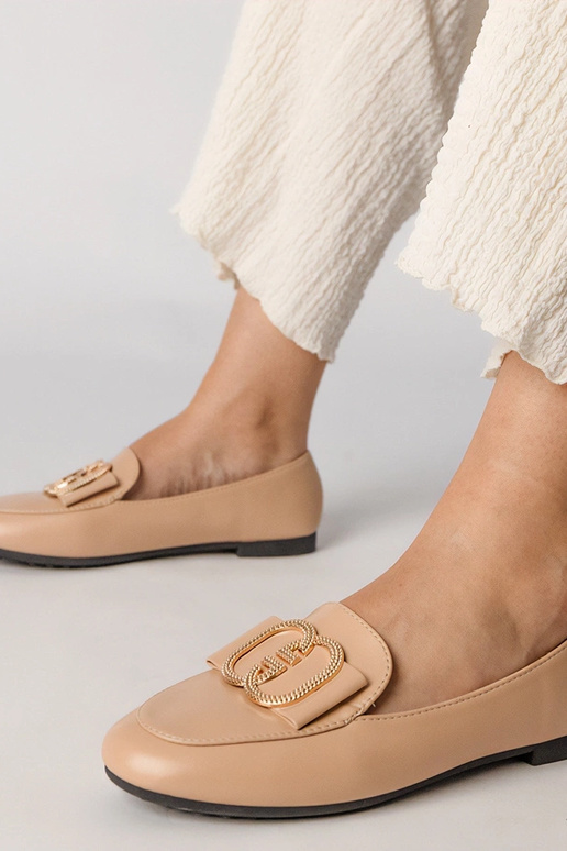 Cremefarbene Damen Mokassins mit... Cremefarbene Damen Mokassins mit...