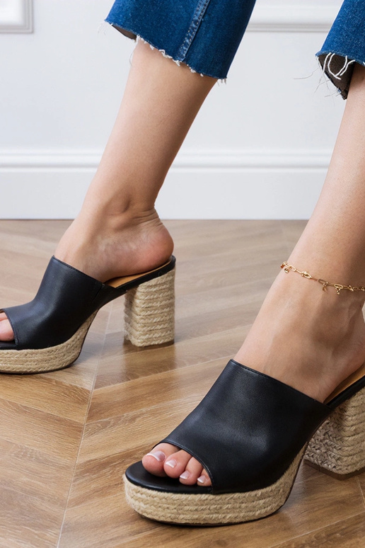 Schwarze Espadrilles mit Absatz Grande Schwarze Espadrilles mit Absatz Grande