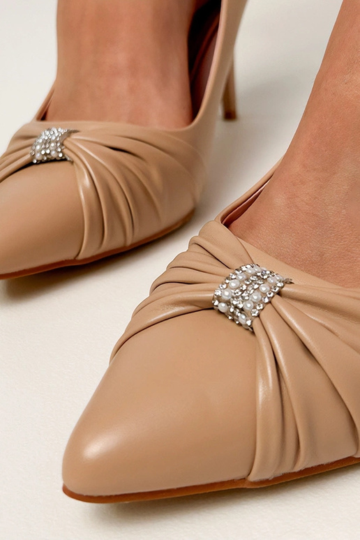 Braune klassische Sandalen mit...