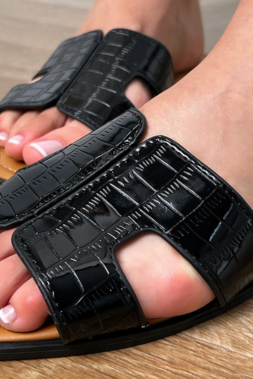 Schwarze Slipper mit...