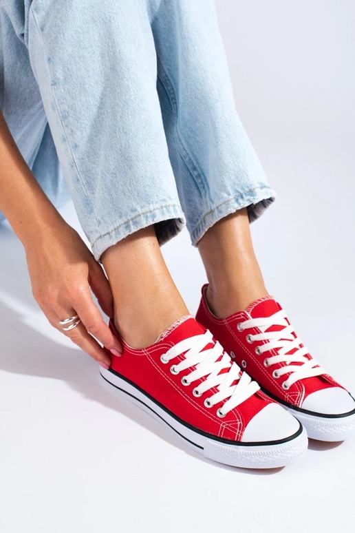 Damenschuhe Shelovet rote Farbe