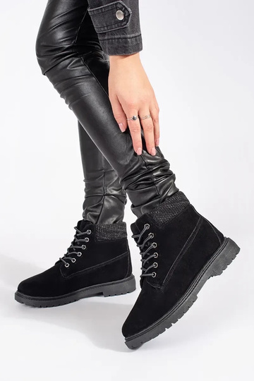 Damenschuhe sind aus... 2