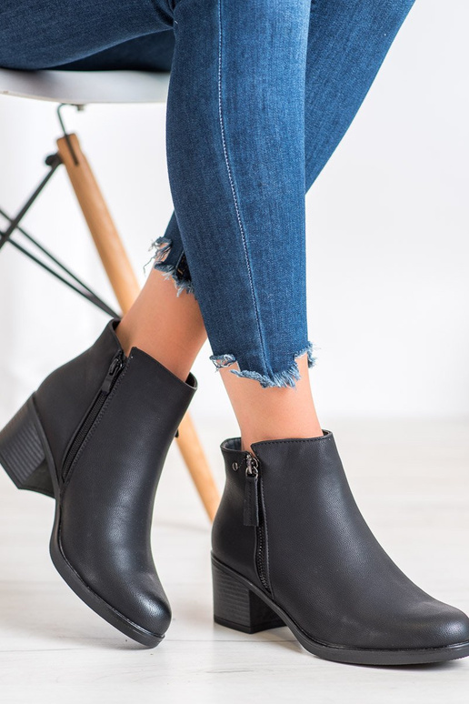 Stiefeletten mit Absatz