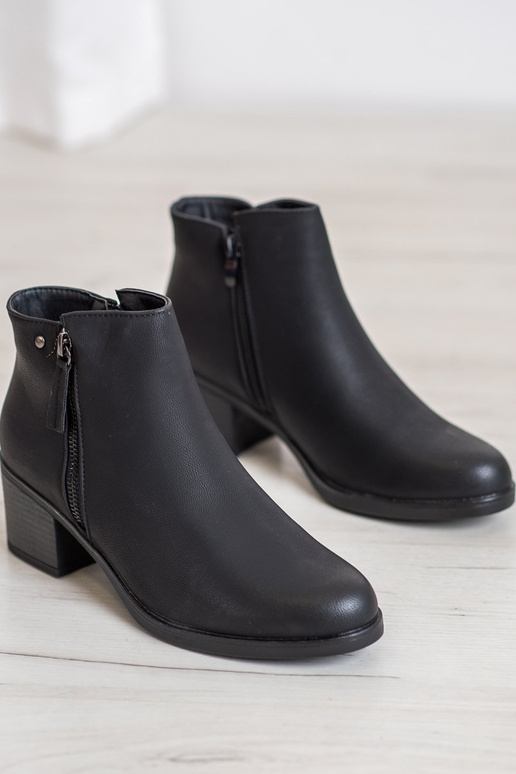 Stiefeletten mit Absatz