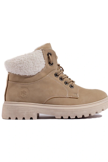 Sandfarbene Stiefel aus...