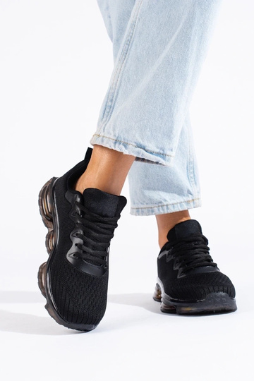 Sportliche Schuhe von Shelovet 2