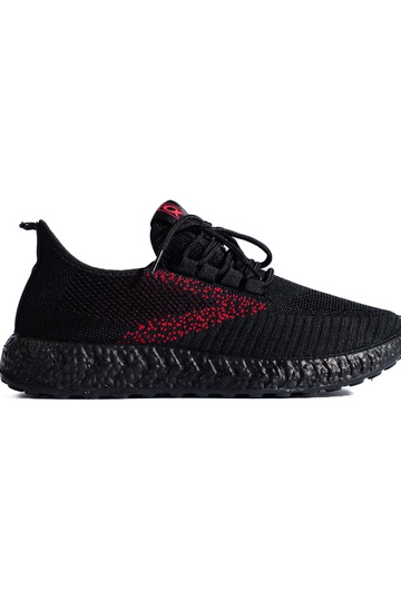 Sportliche Schuhe von...