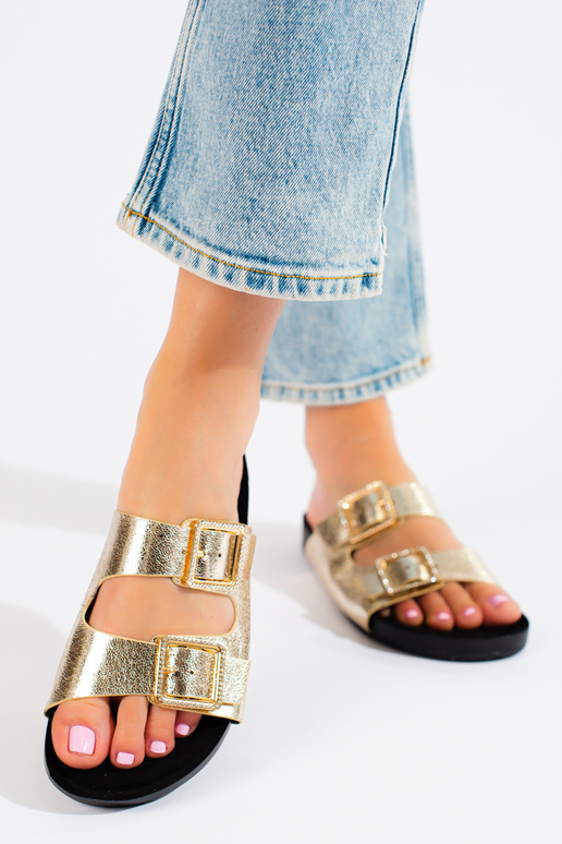 Goldfarbene Schlappen mit dekorativen...