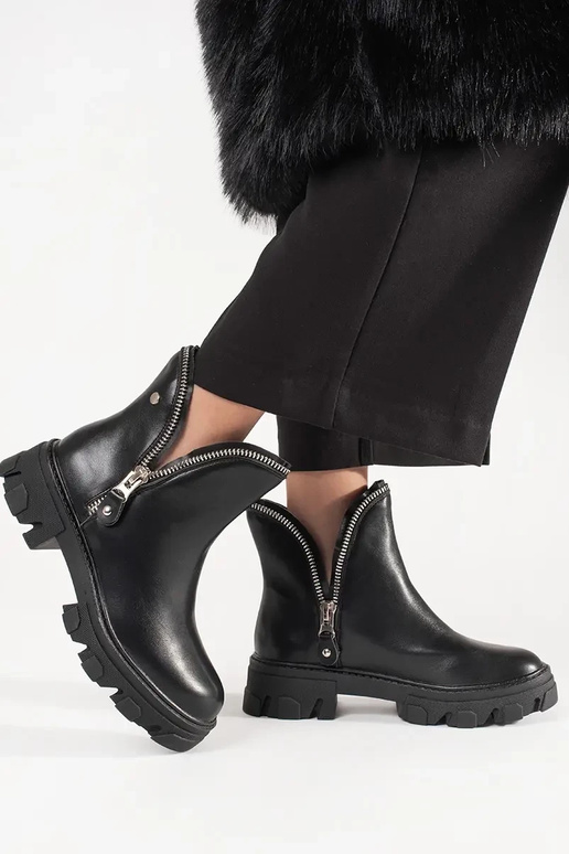 Damen Boots auf dicker Plattform