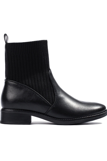 Flache Schuhe als...