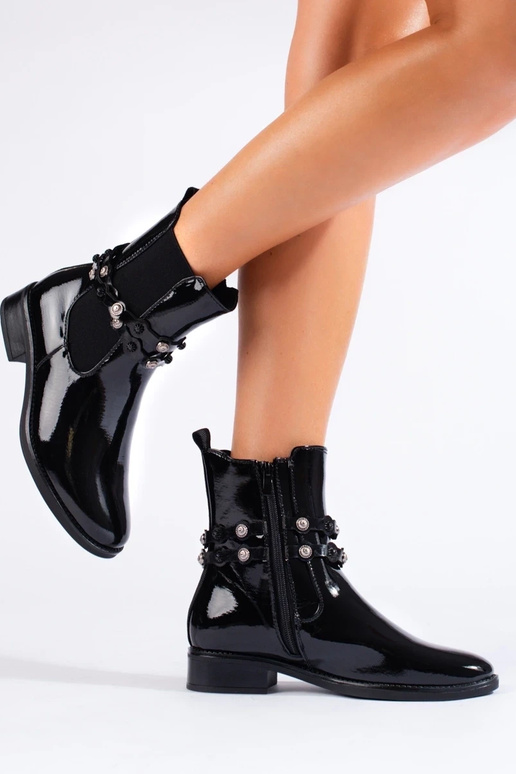 Flache Damenschuhe mit Lackeffekt,...