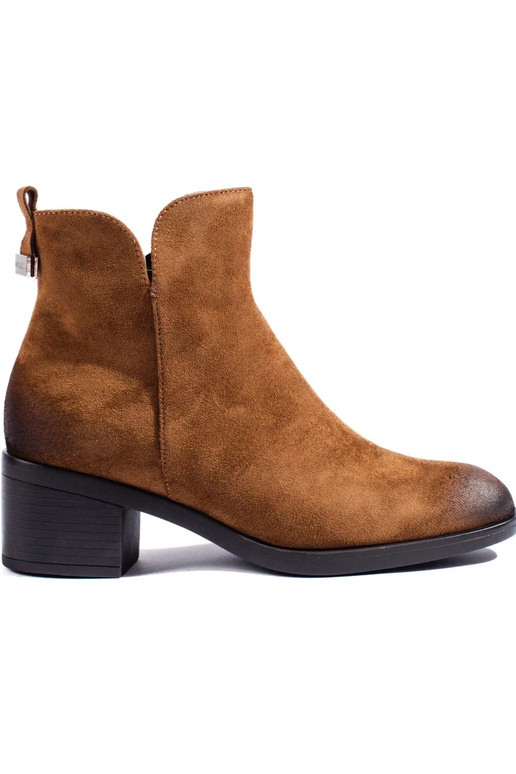 braune Damenschuhe auf niedrigem... braune Damenschuhe auf niedrigem...