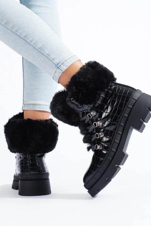 Schuhe für Damen mit Fell in...