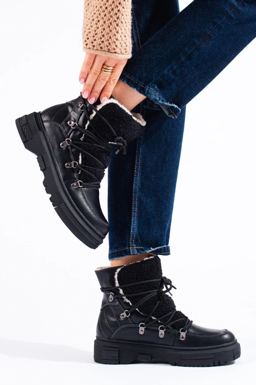 schwarze Damen-Schneestiefel mit...