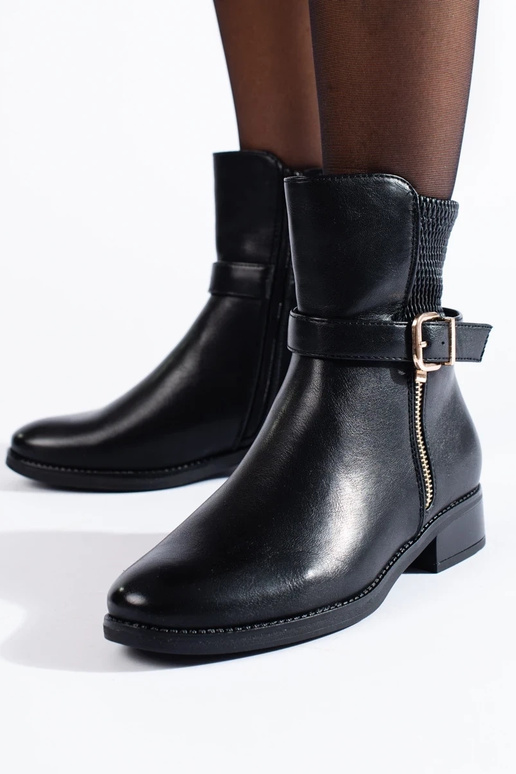 Flache Overknee-Stiefel für Damen in... Flache Overknee-Stiefel für Damen in...