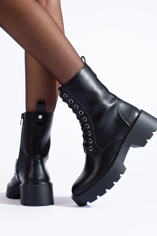 Klassisches Modell der schwarzen... Klassisches Modell der schwarzen...