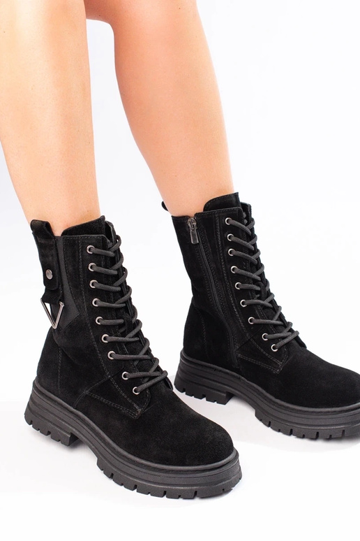 Hohe Damenschuhe aus echtem Leder in...